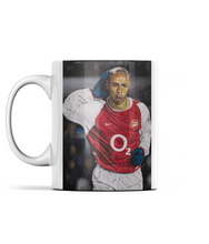 Load image into Gallery viewer, Mug - &#39;The King&#39; - Thierry Henry
