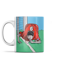 Load image into Gallery viewer, Mug - &#39;Linesman&#39; - Robbie Fowler
